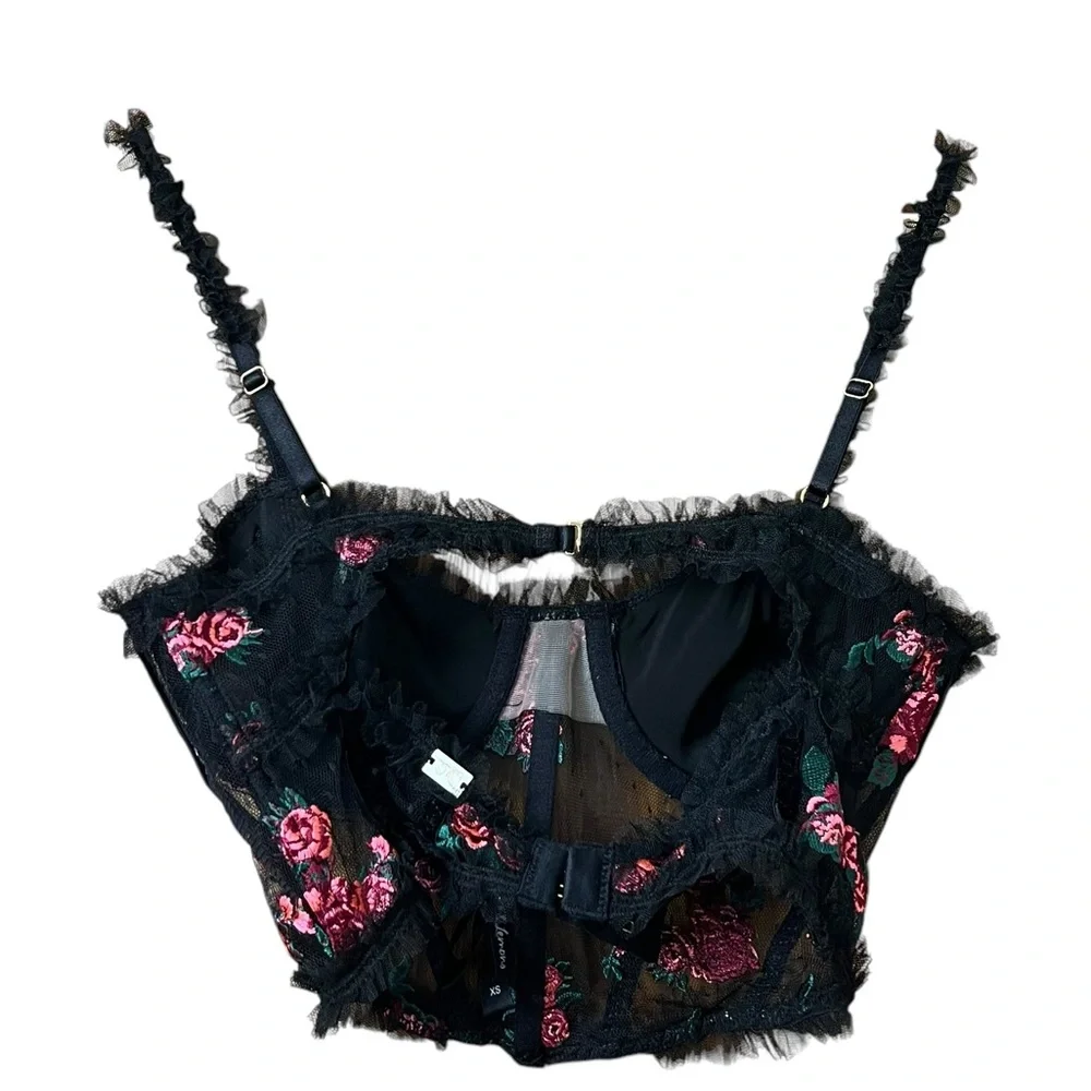 For love and‎ Lemon Rosebud Black Lace Embroidered Cropped Bustier Size XS